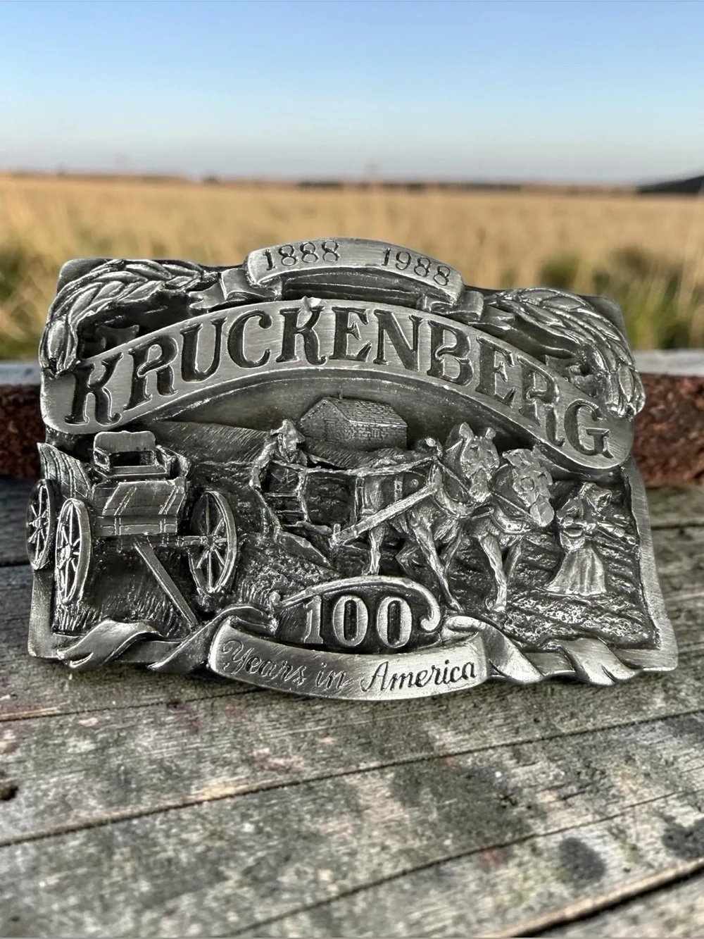 VINTAGE 1988 KRUCKENBERG 100 YEARS IN AMERICA LIMITED EDITION PEWTER BELT BUCKLE